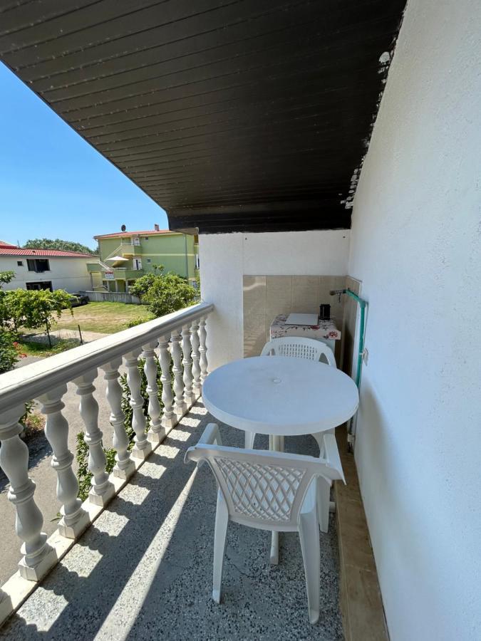 Apartmani Pulic Ulcinj Buitenkant foto